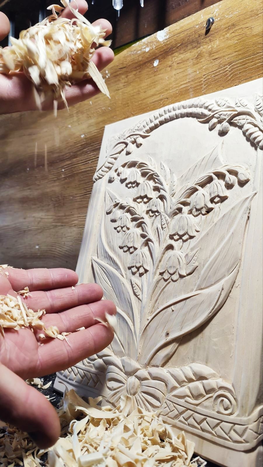 Lily-of-the-valley_w_woodcarving_by_SVETOSLAVCarving(2)