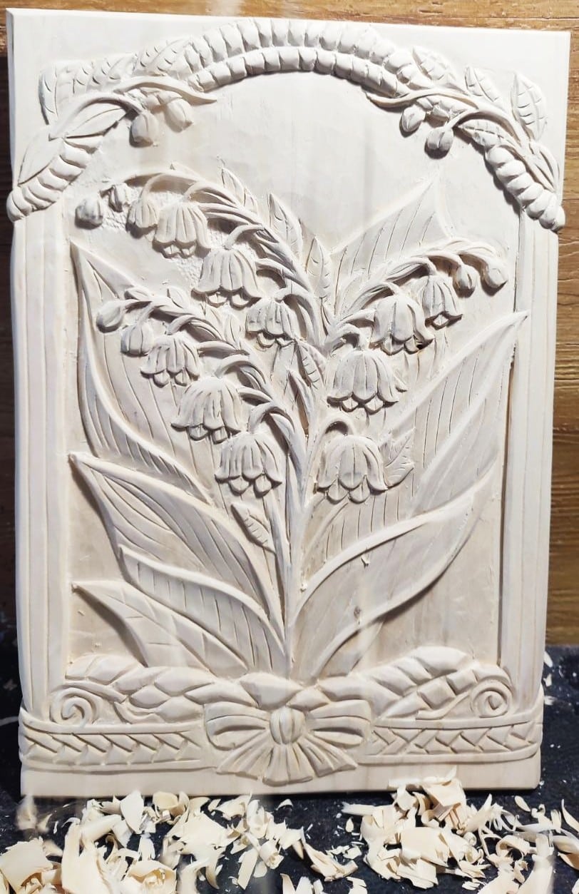 Lily-of-the-valley_w_woodcarving_by_SVETOSLAVCarving(4)
